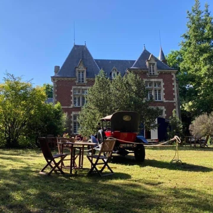 Poix-Terron Domaine De La Croix De Saint Lambert Bed & Breakfast エクステリア 写真
